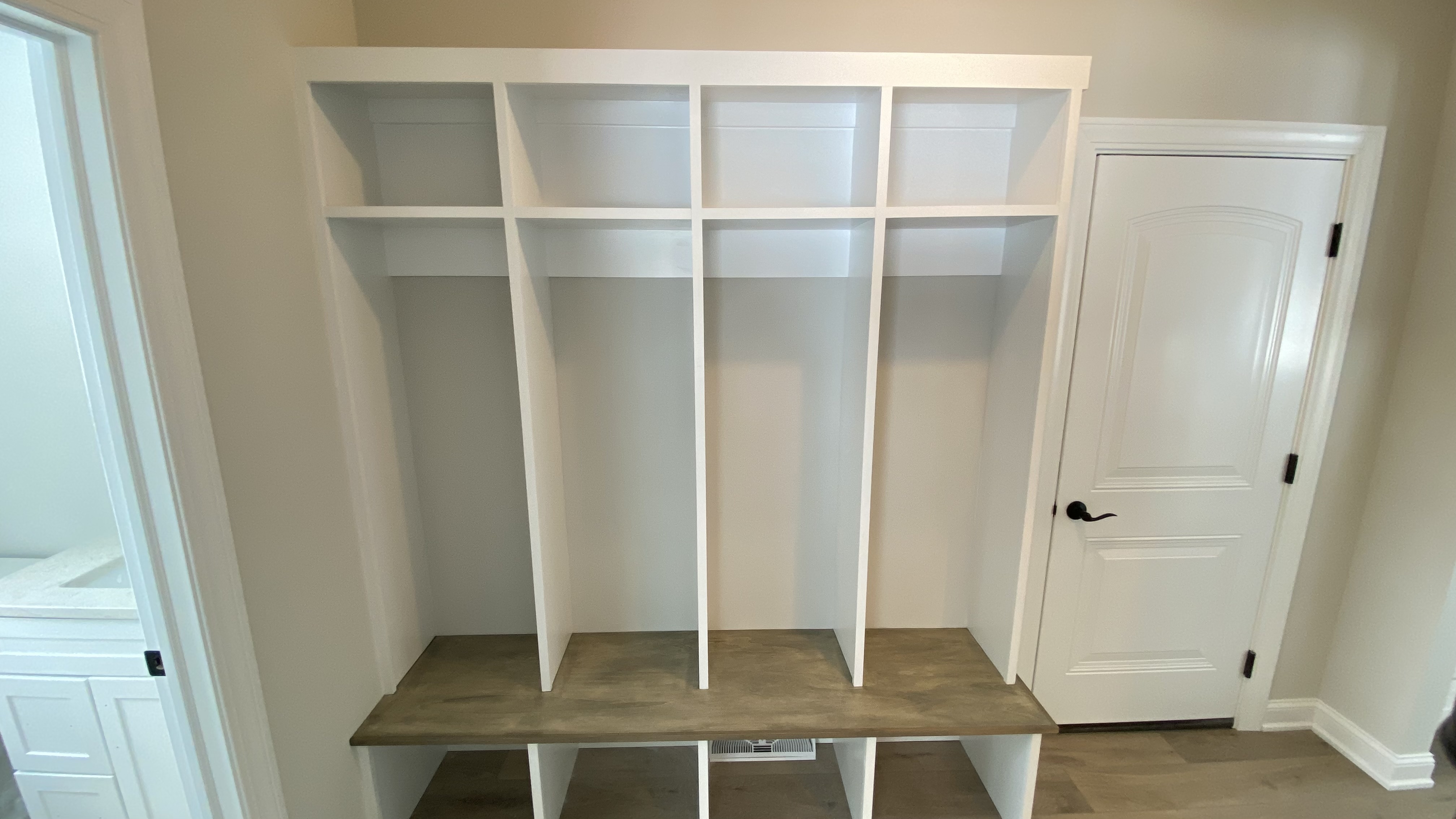 2027-Philomena-Drive-Mudroom-3 2027-Philomena-Drive-Mudroom-3