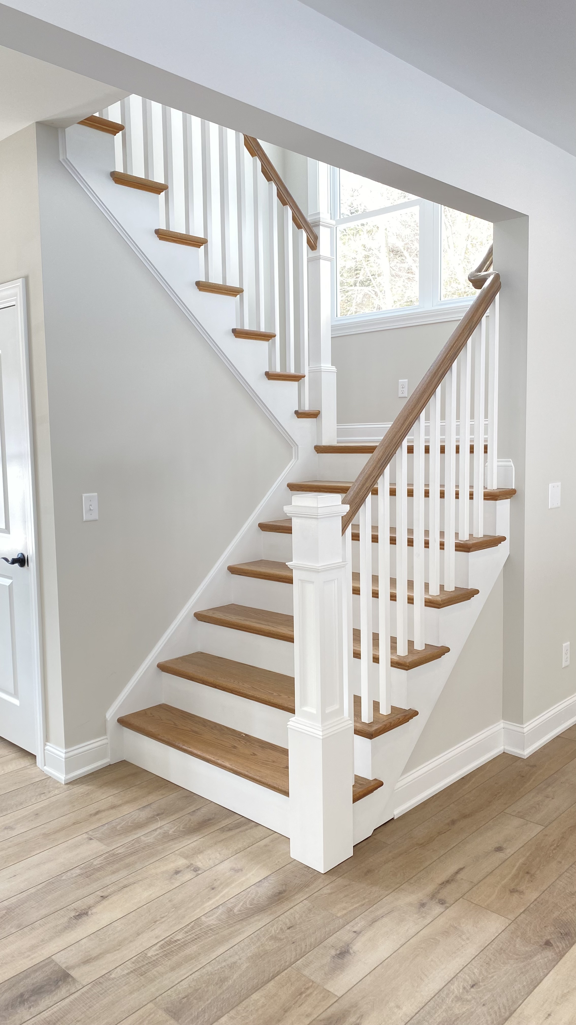 2027-Philomena-Drive-Stairwell 2027-Philomena-Drive-Stairwell